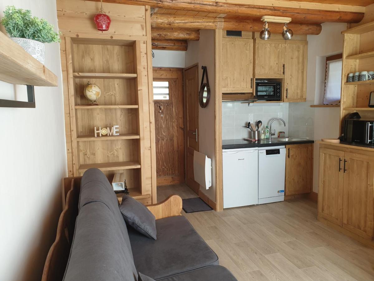 Chalet Les Avernes - Champagny En Vanoise, Domaine La Plagne Paradiski Exterior photo